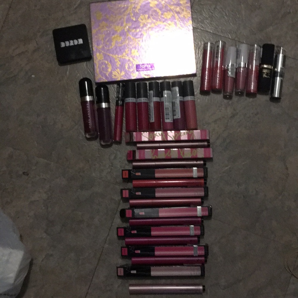 All for 1 price. NO LOWBALLING// BRAND NEW